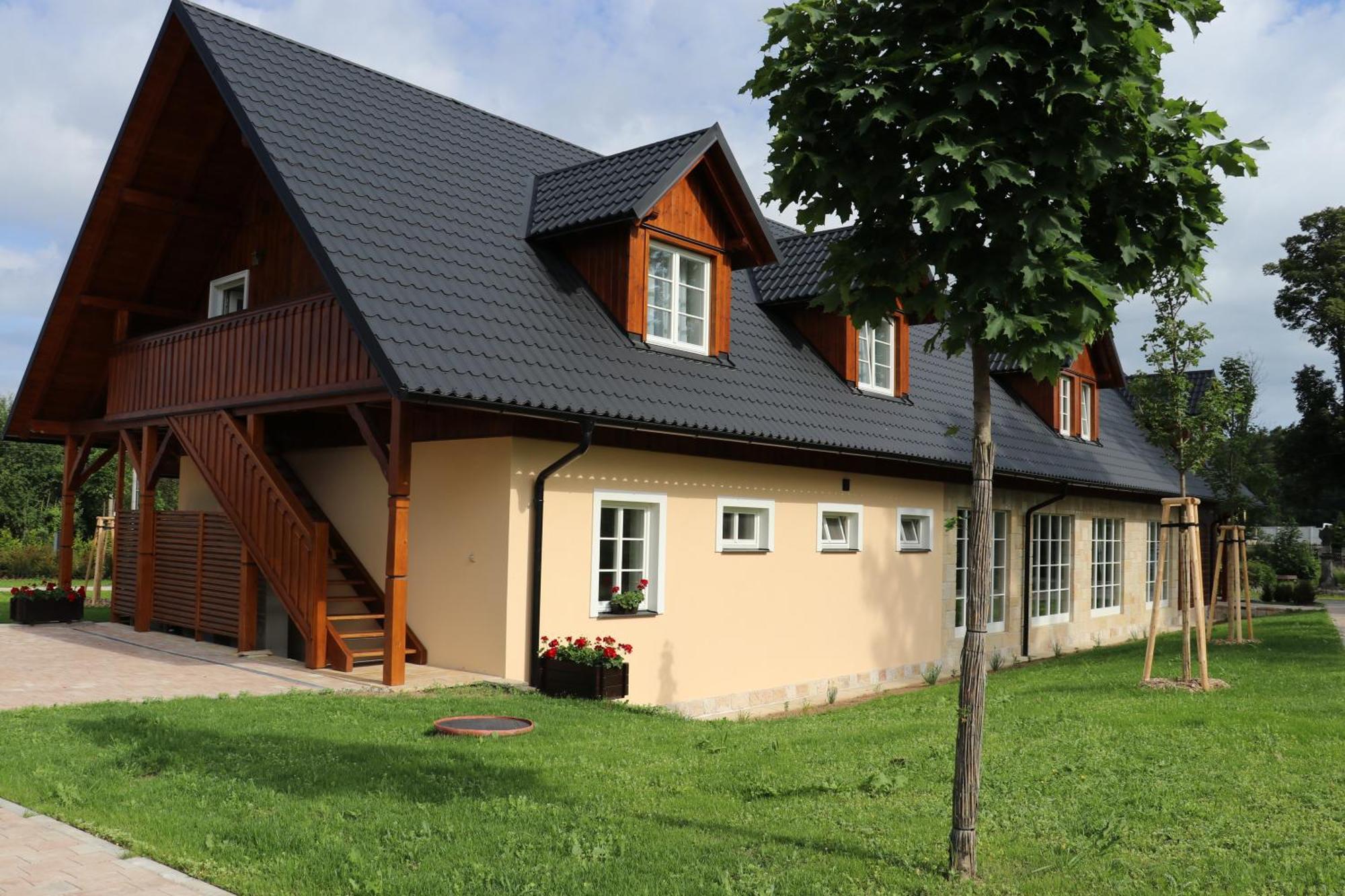 Pivnice ve Dvorci - Jítravský Dvorec Rynoltice Exterior foto